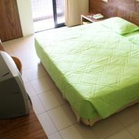 D8 Express Hotel
